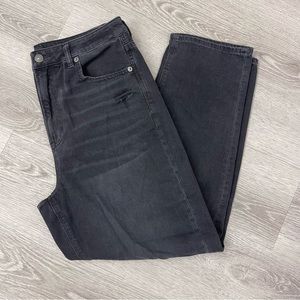 American Eagle Mom Straight Jean Size 12